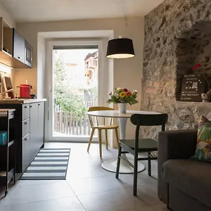 Apartment Civico 2, Costa Volpino