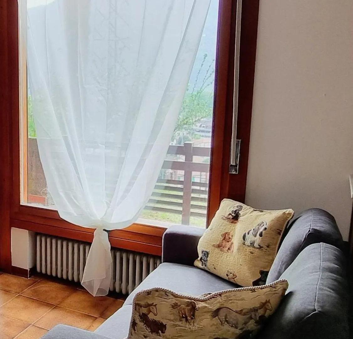 Casa Betty Apartment Costa Volpino