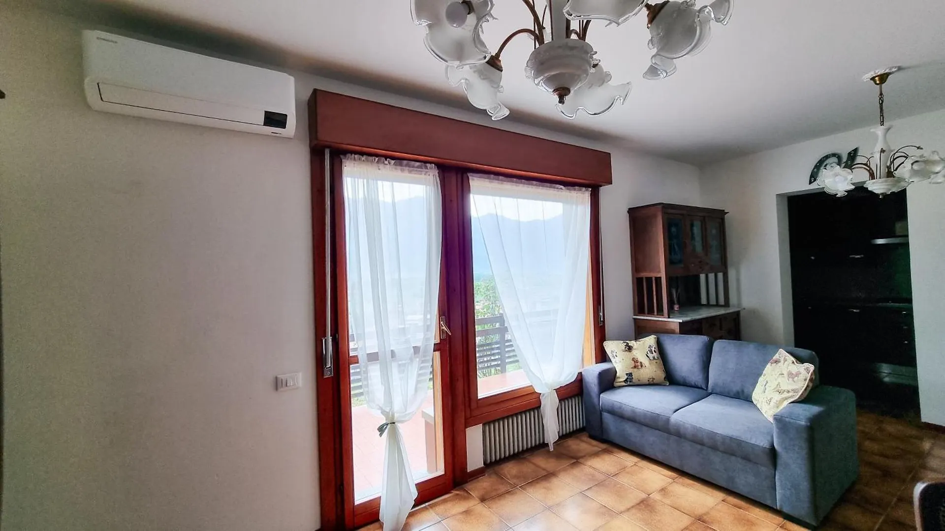 Casa Betty Apartment Costa Volpino Italy